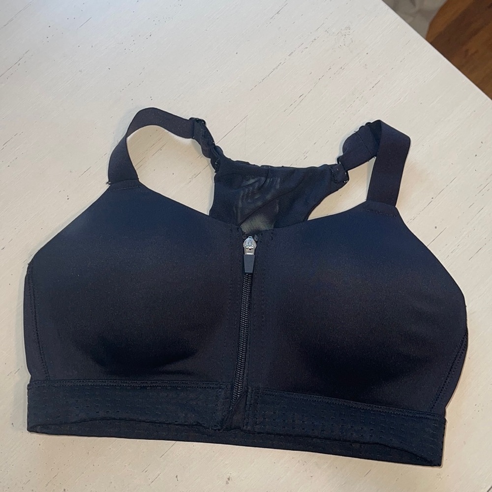 Layer 8 Women's Maximum Support Zip Front Sports Bra racerback